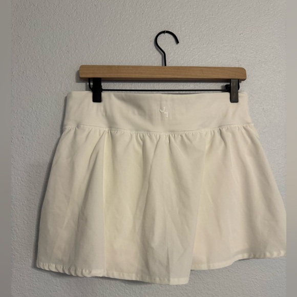 JoyLab White-Cream Mini Skort - Picture 4 of 4